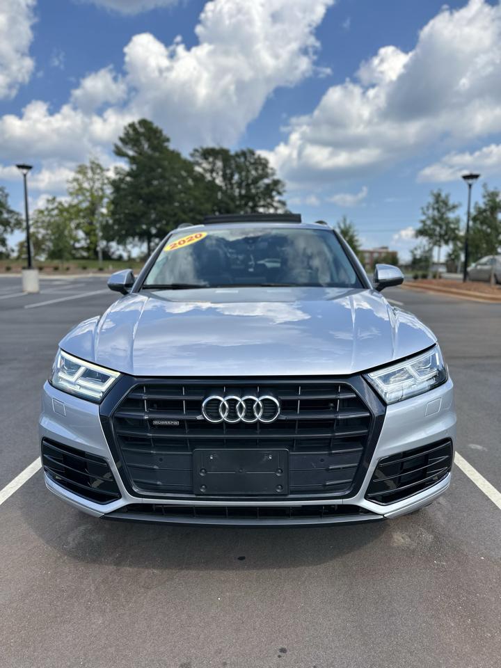 Audi Q5 2.0T Premium Plus quattro 2020