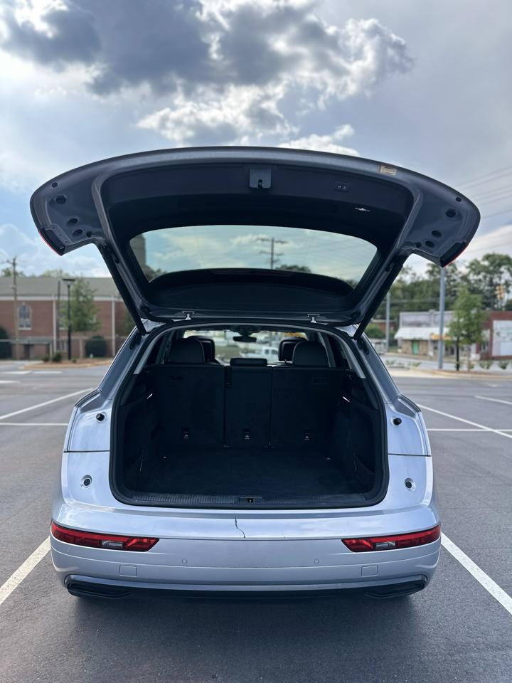 Audi Q5 2.0T Premium Plus quattro 2020