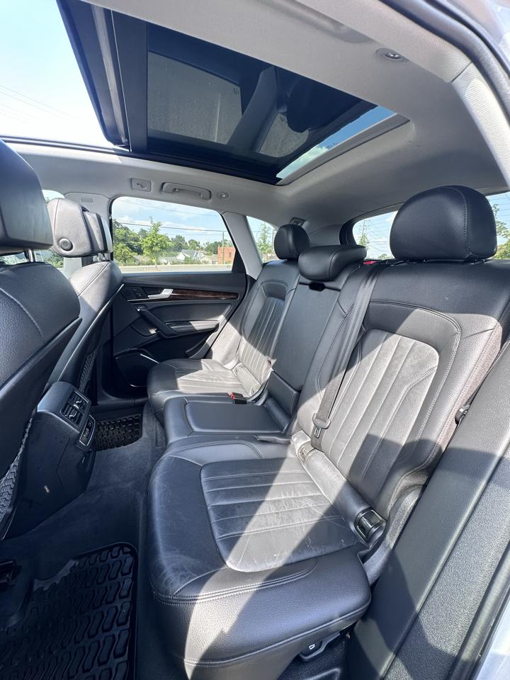 Audi Q5 2.0T Premium Plus quattro 2020