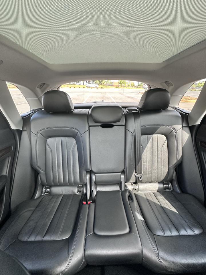 Audi Q5 2.0T Premium Plus quattro 2020
