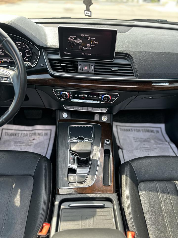 Audi Q5 2.0T Premium Plus quattro 2020