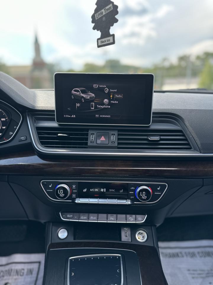 Audi Q5 2.0T Premium Plus quattro 2020