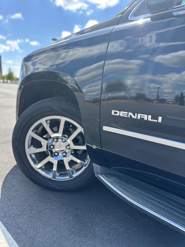 GMC Yukon XL Denali 4WD 2016