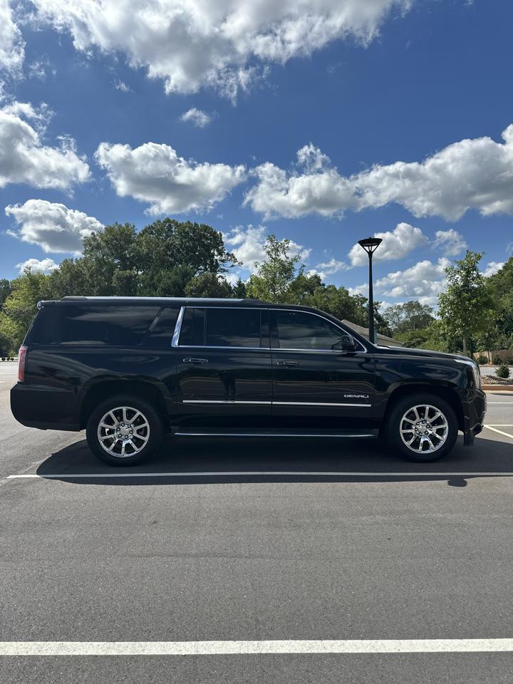 GMC Yukon XL Denali 4WD 2016