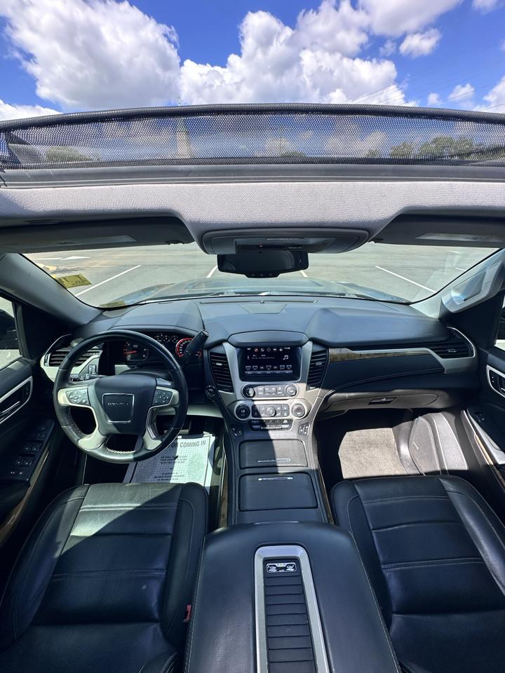 GMC Yukon XL Denali 4WD 2016