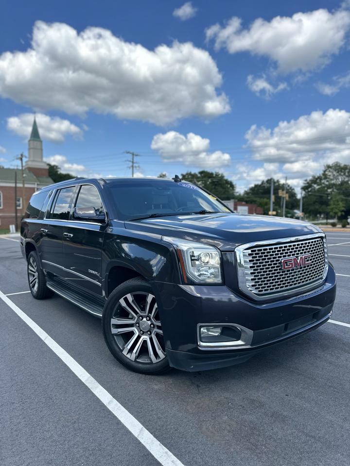 2017 GMC Yukon XL Denali 2WD