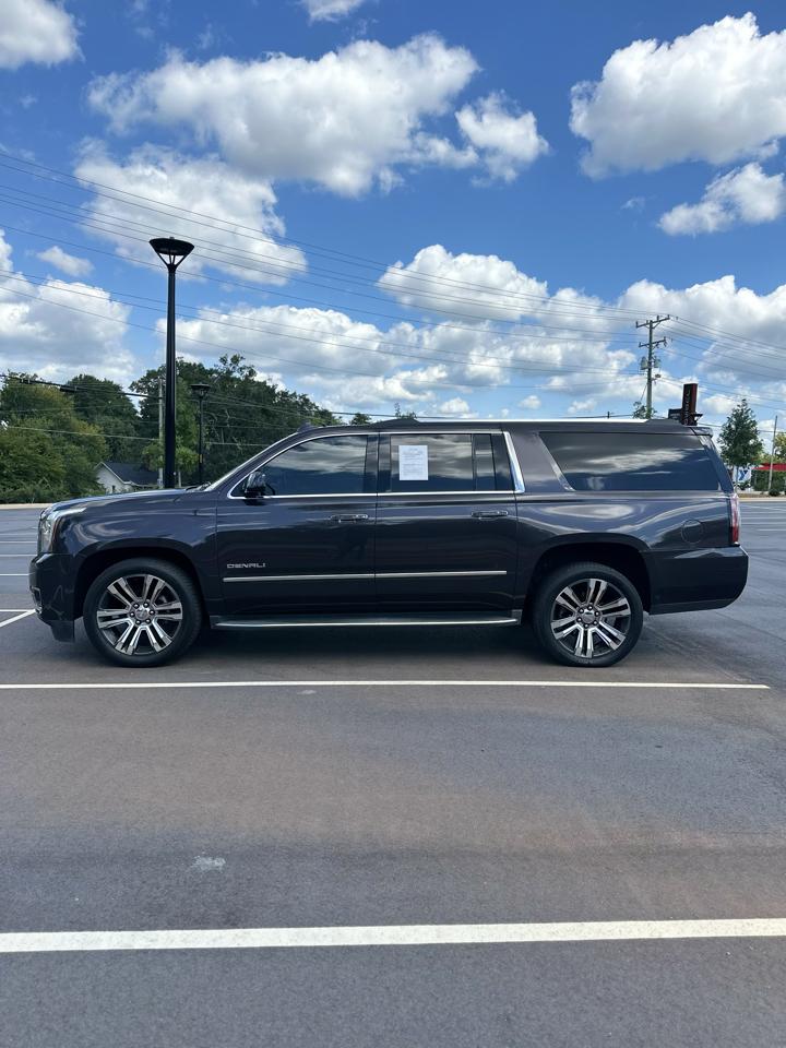 GMC Yukon XL Denali 2WD 2017