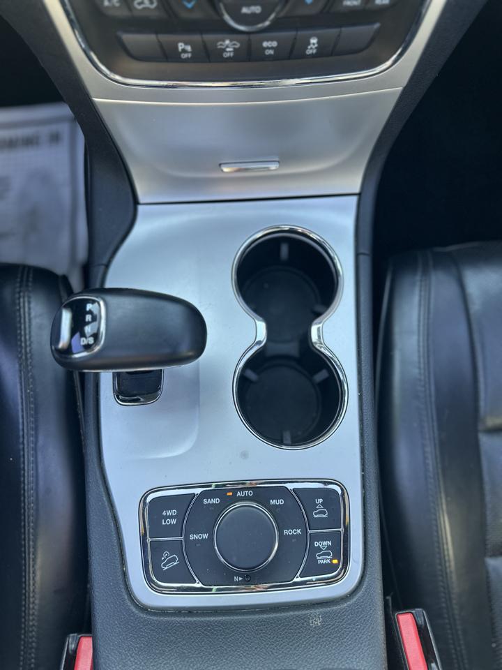Jeep Grand Cherokee Overland 4WD 2015