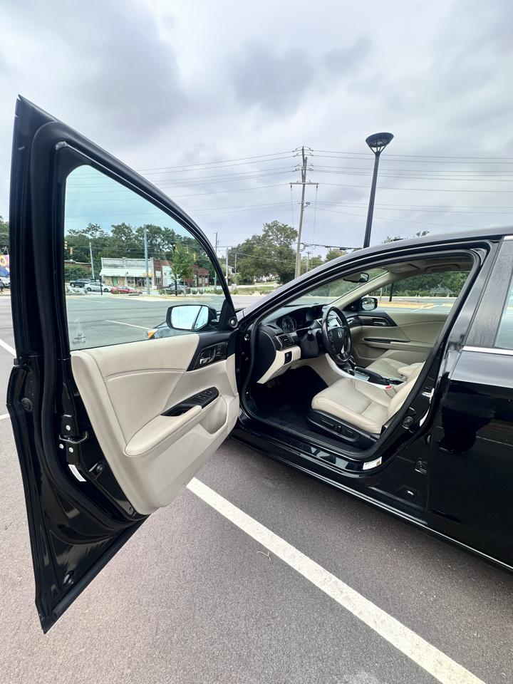 Honda Accord EX-L Sedan CVT 2016