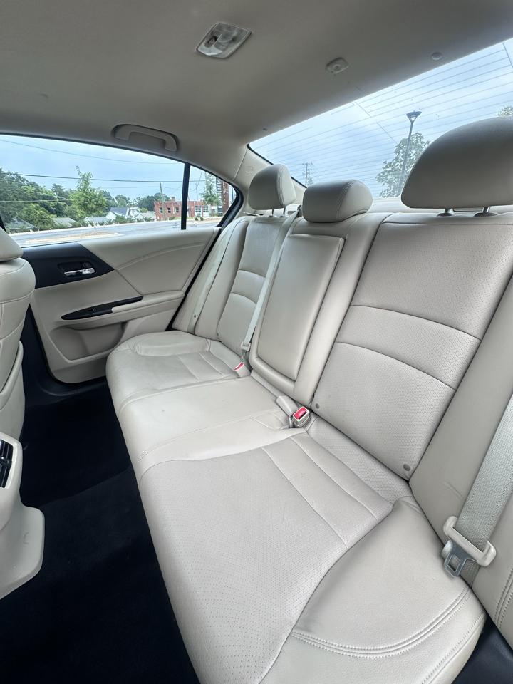Honda Accord EX-L Sedan CVT 2016