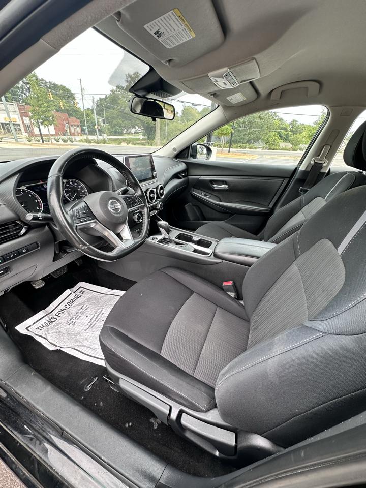 Nissan Sentra SV 2022