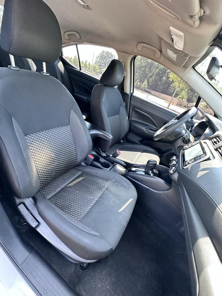 Nissan Versa S CVT 2020