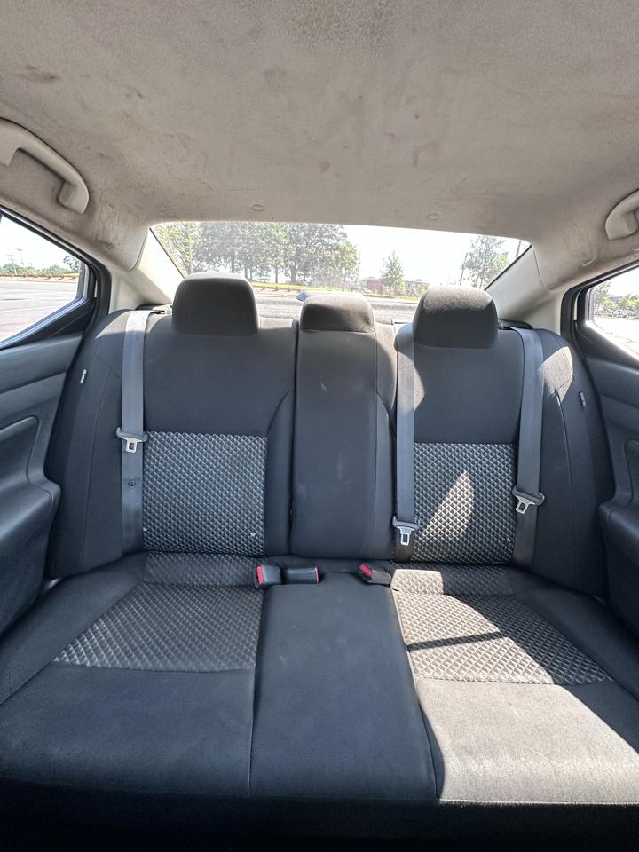 Nissan Versa S CVT 2020