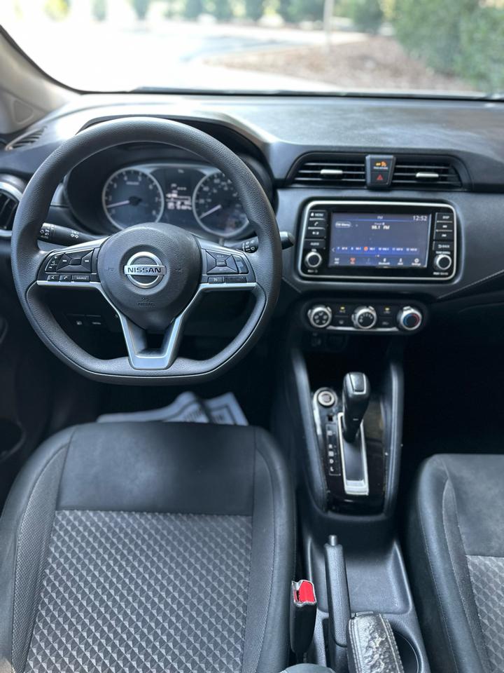 Nissan Versa S CVT 2020
