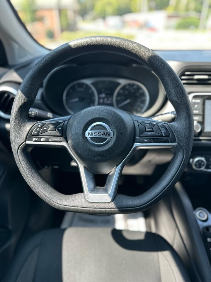 Nissan Versa S CVT 2020