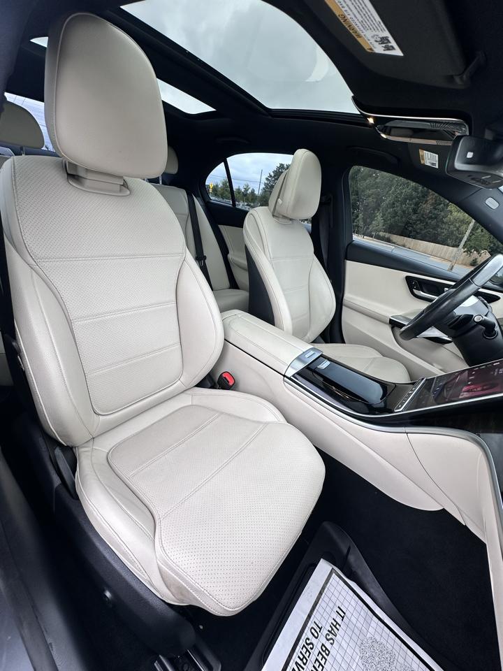 Mercedes-Benz C-Class C300 4MATIC Sedan 2022