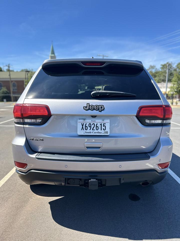 Jeep Grand Cherokee Laredo 4WD 2016