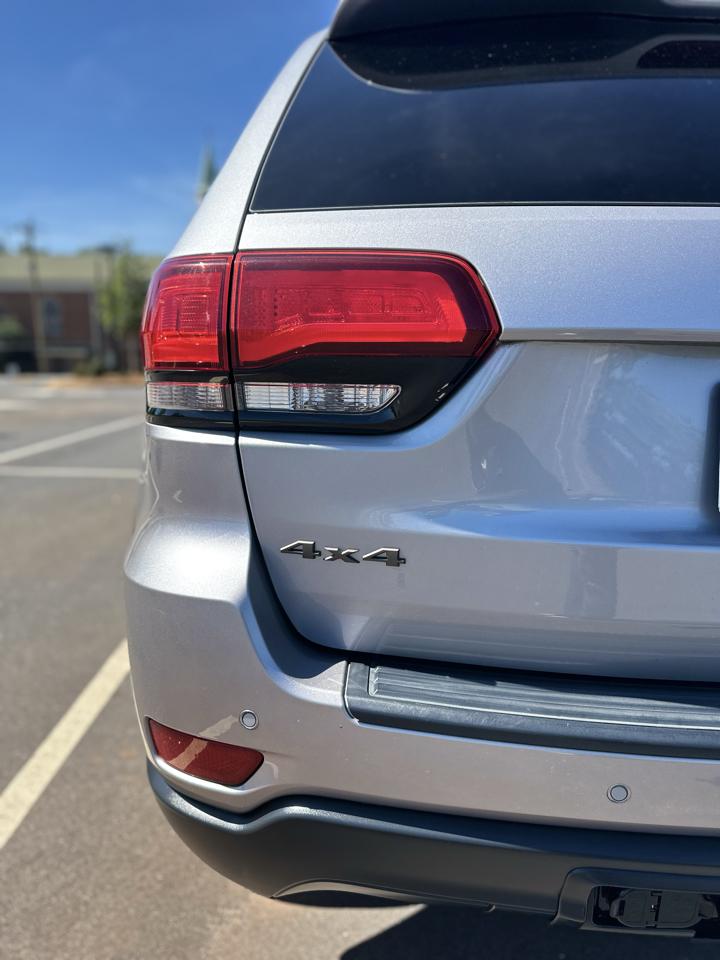 Jeep Grand Cherokee Laredo 4WD 2016