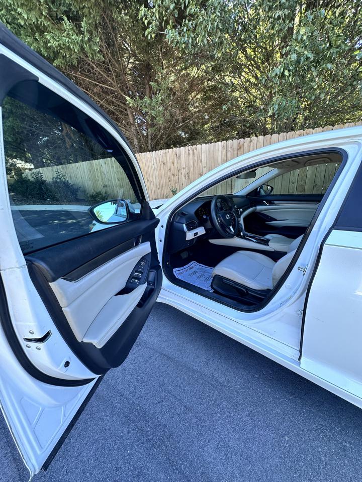 Honda Accord LX CVT 2019