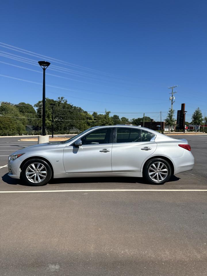 Infiniti Q50 Base AWD 2015