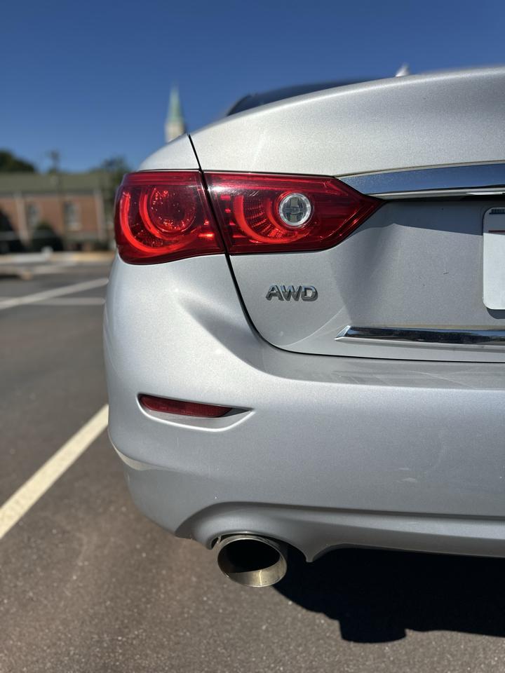 Infiniti Q50 Base AWD 2015