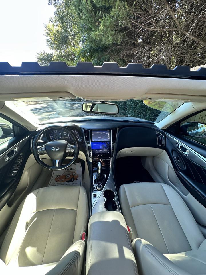 Infiniti Q50 Base AWD 2015