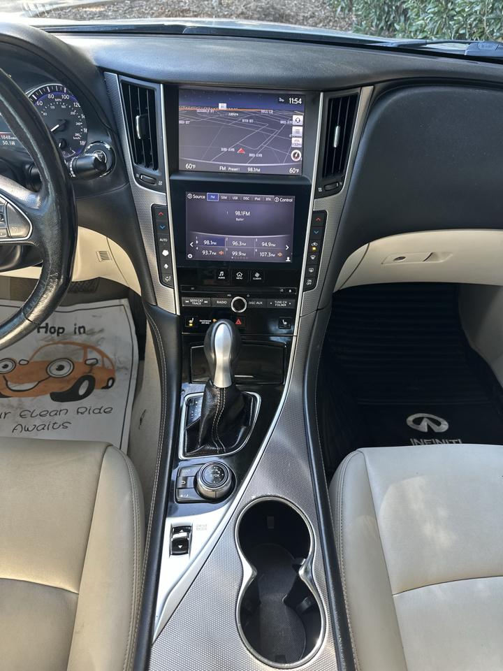 Infiniti Q50 Base AWD 2015