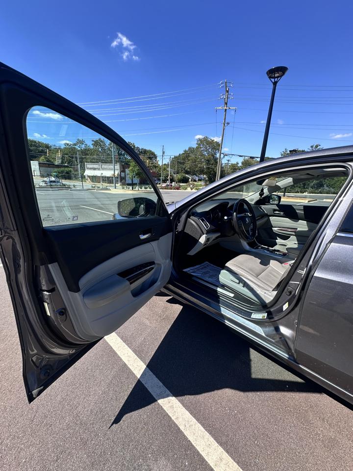 Acura TLX 9-Spd AT w/Technology Package 2017