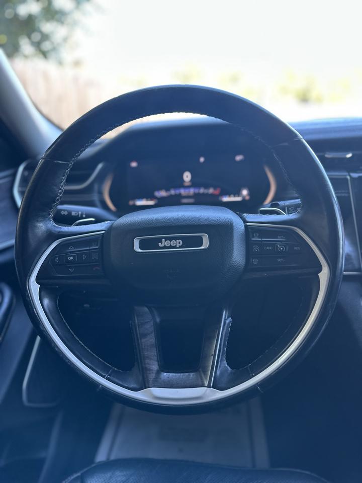 Jeep Grand Cherokee L Limited 2WD 2022