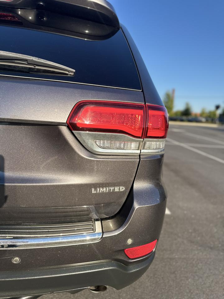 Jeep Grand Cherokee Limited 2WD 2020