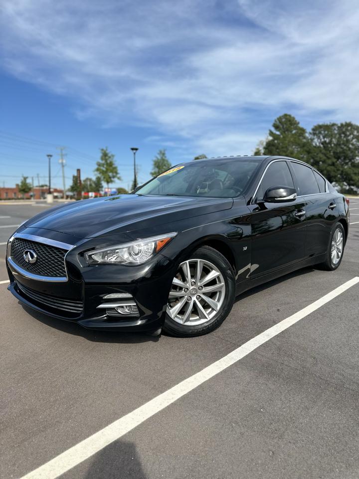 Infiniti Q50 Base 2015