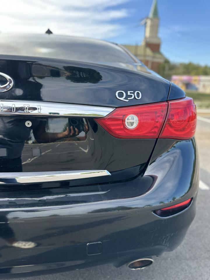 Infiniti Q50 Base 2015