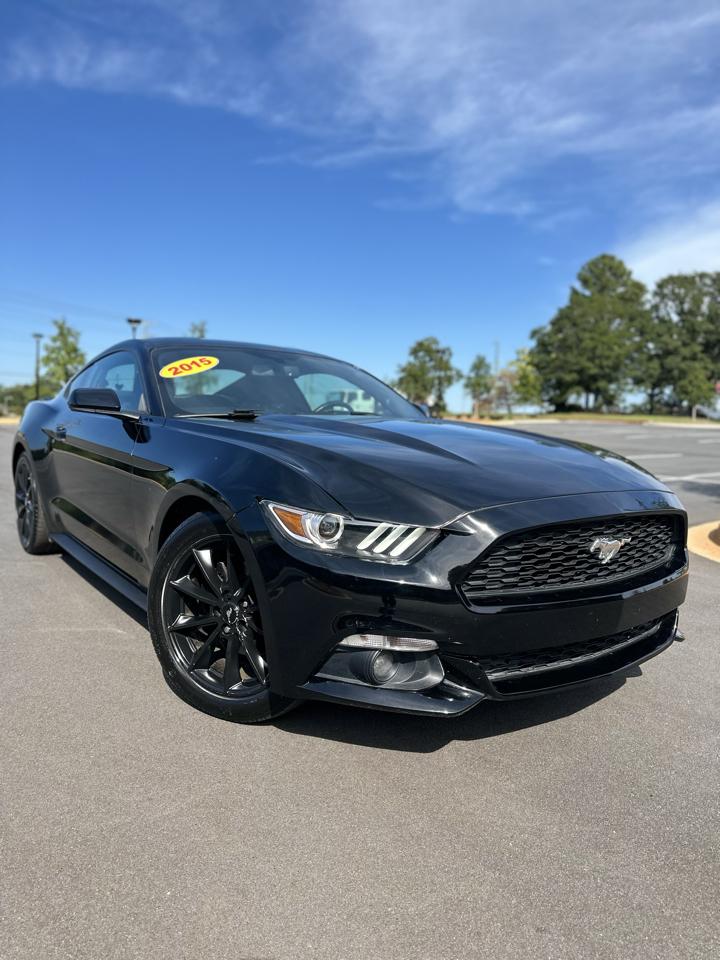 Ford Mustang EcoBoost Coupe 2015