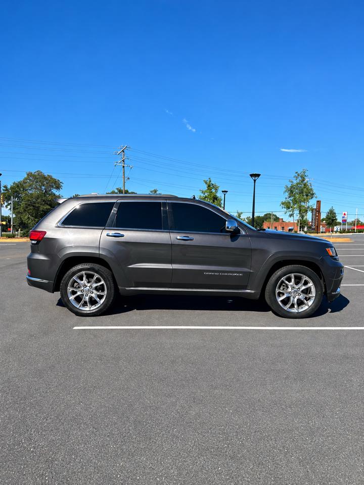 Jeep Grand Cherokee Summit 4WD 2014