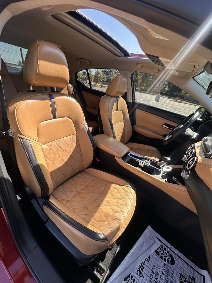 Nissan Sentra SV 2024