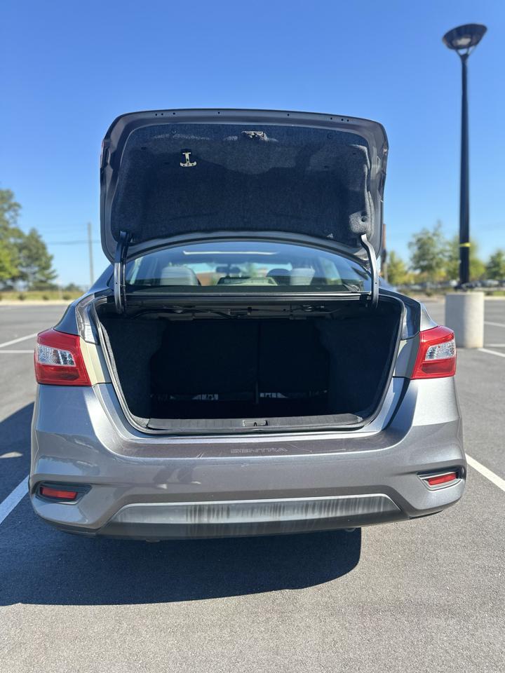 Nissan Sentra S CVT 2019