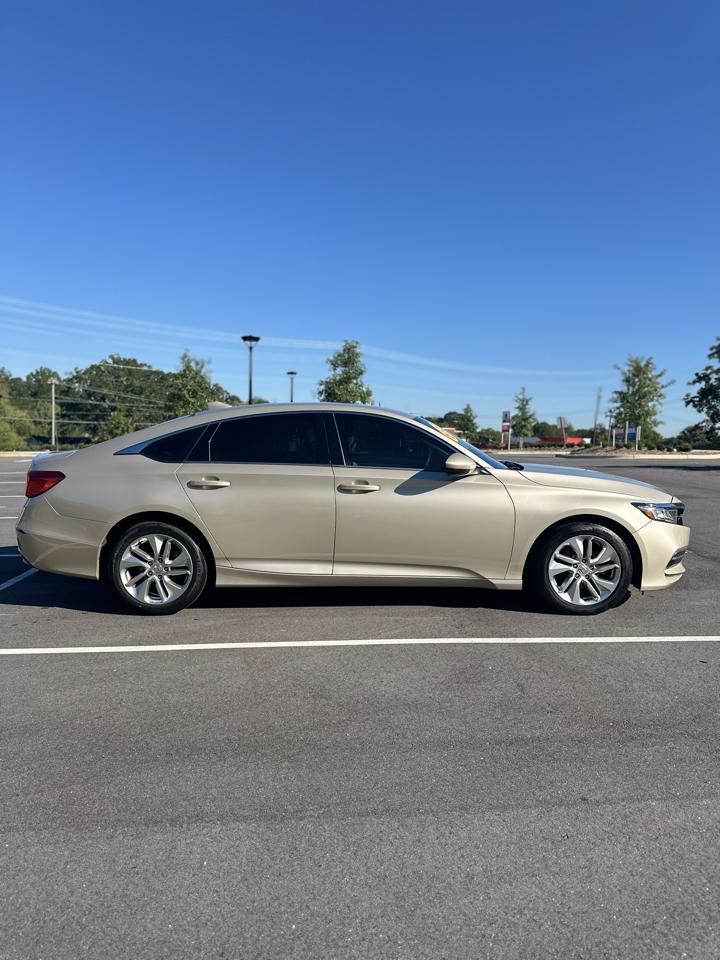 Honda Accord LX CVT 2020