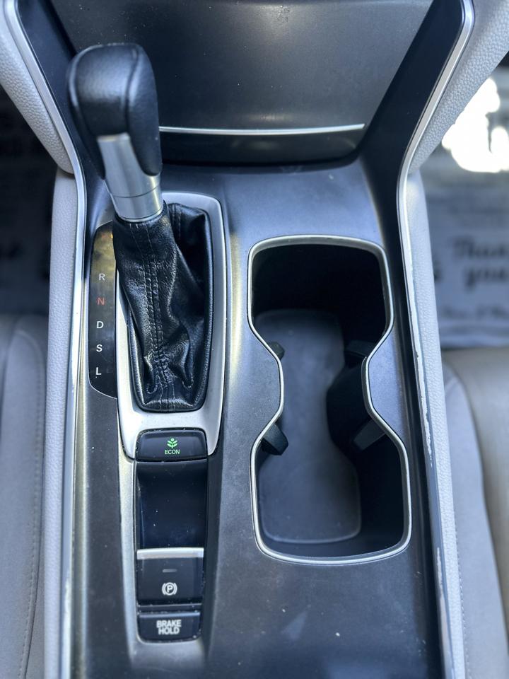 Honda Accord LX CVT 2020
