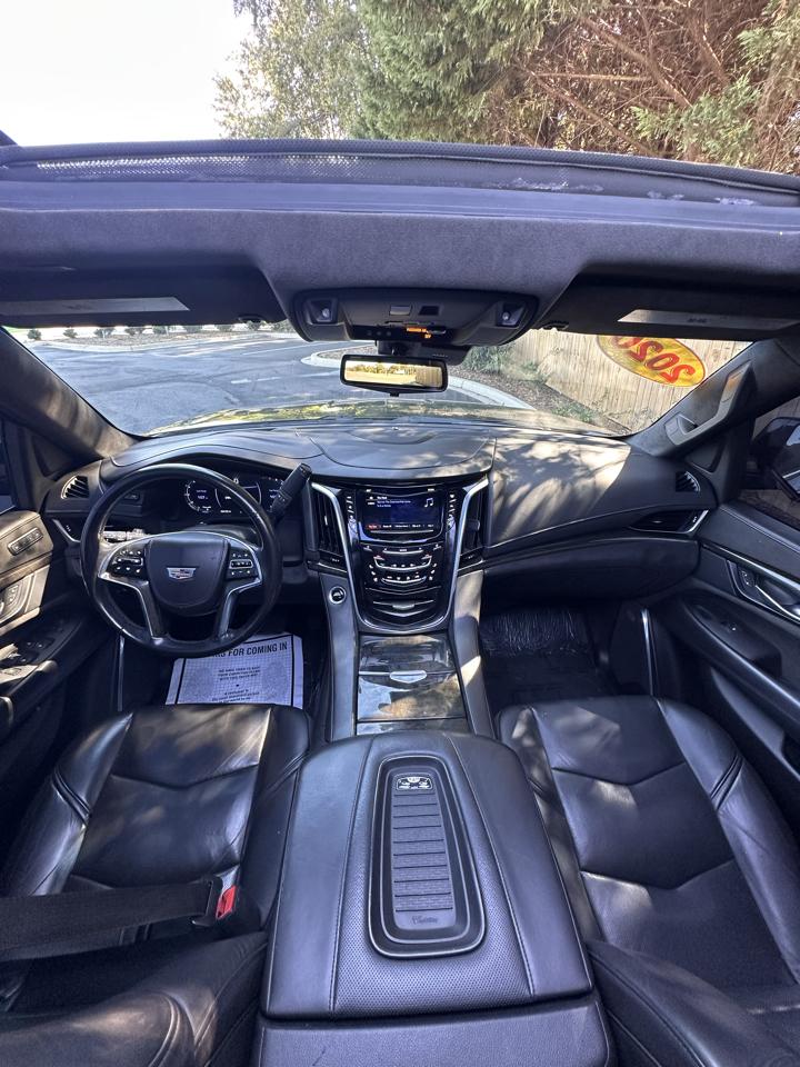 Cadillac Escalade ESV Platinum 4WD 2020