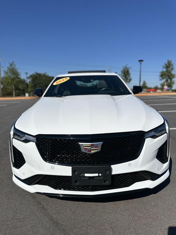 Cadillac CT4 V 2024