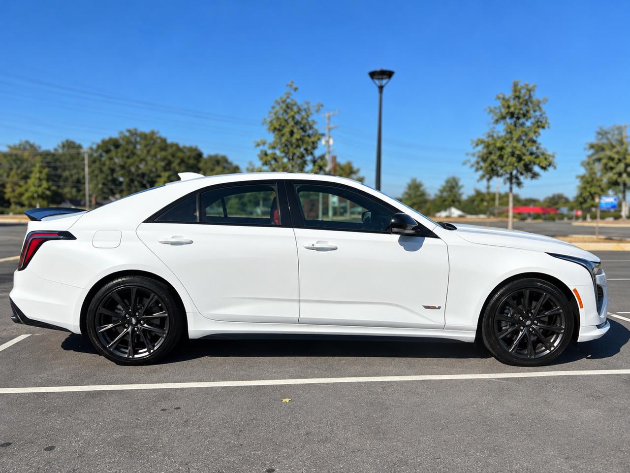 Cadillac CT4 V 2024