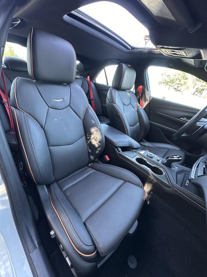 Cadillac CT4 V 2024