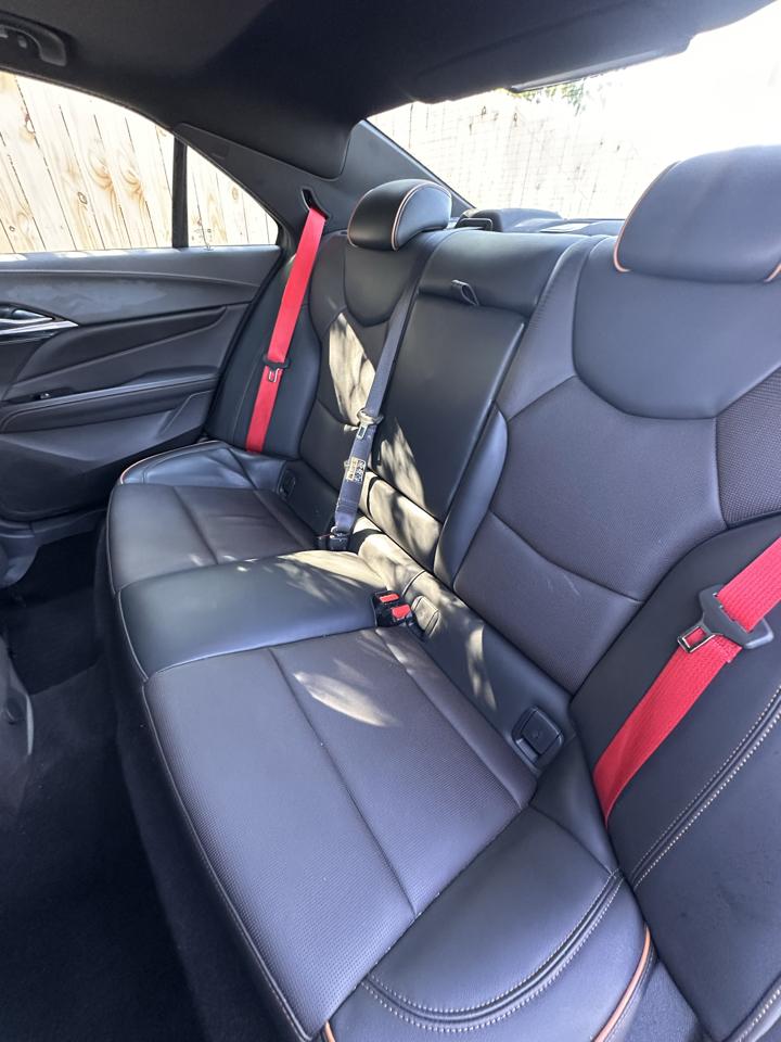 Cadillac CT4 V 2024