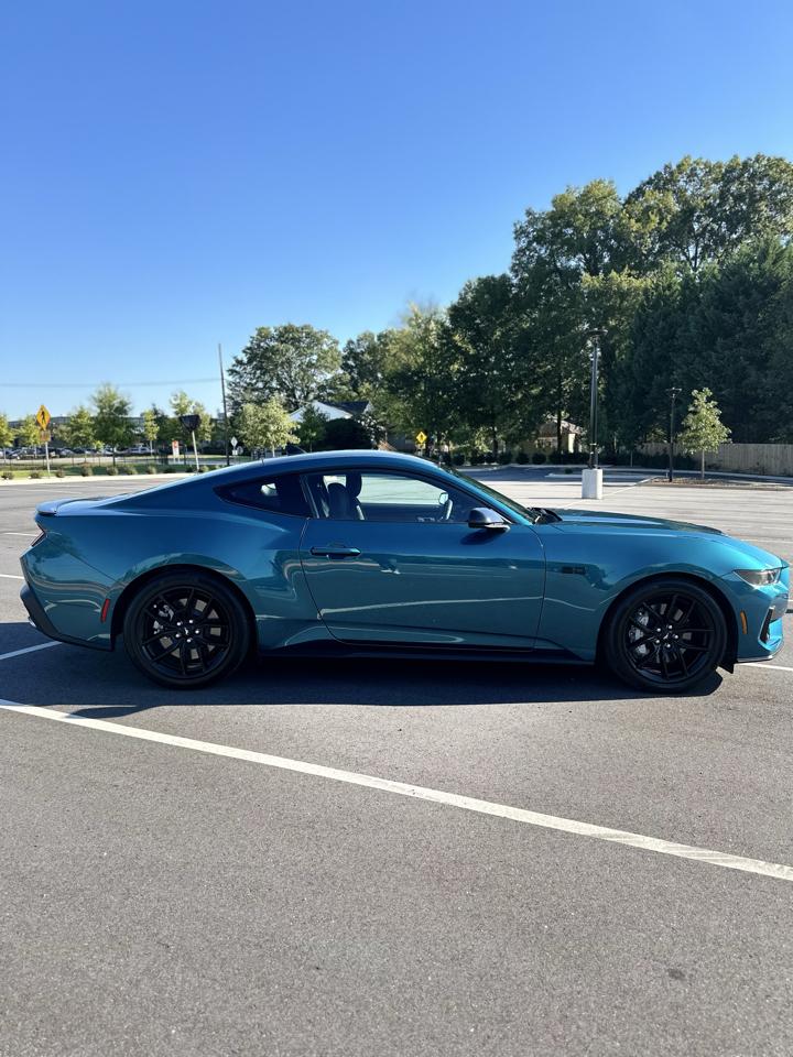Ford Mustang GT Premium Coupe 2026