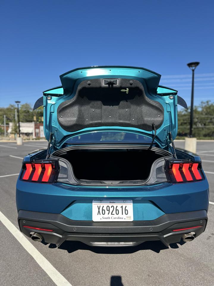 Ford Mustang GT Premium Coupe 2026