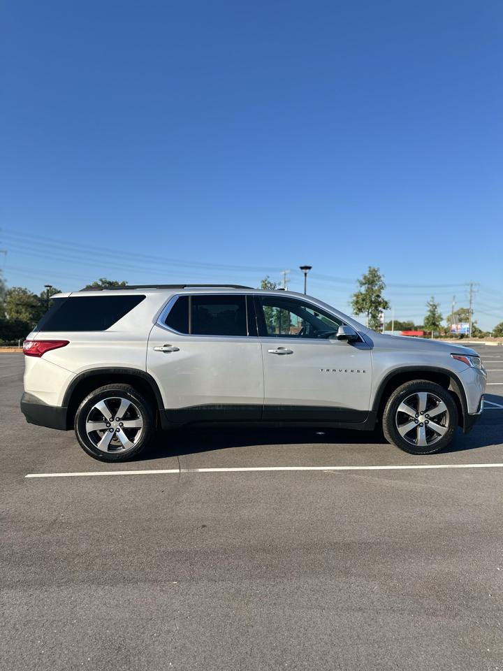 Chevrolet Traverse LT Leather FWD 2019