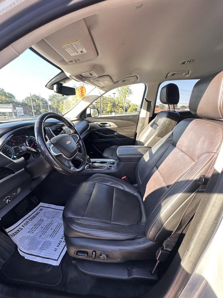 Chevrolet Traverse LT Leather FWD 2019