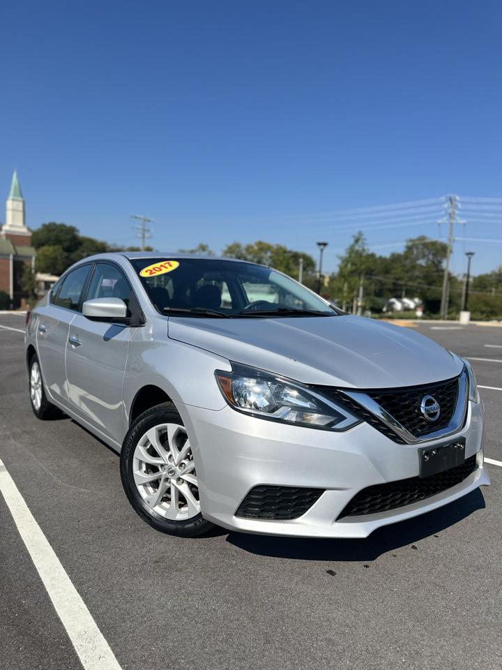 Nissan Sentra S 6MT 2017