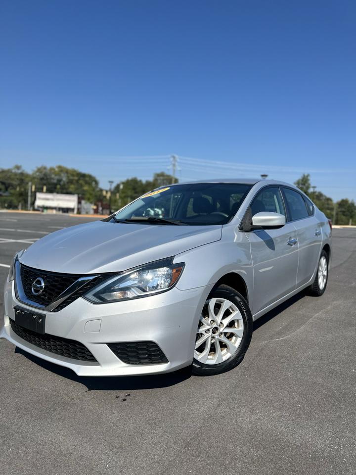 Nissan Sentra S 6MT 2017