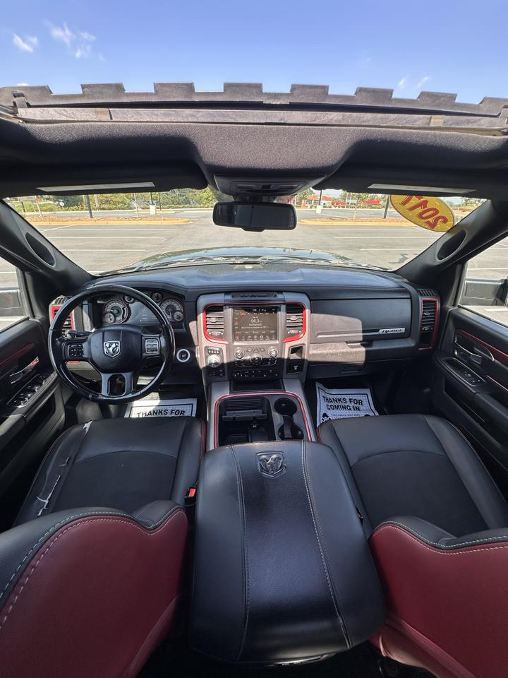 RAM 1500 Rebel Crew Cab SWB 4WD 2017
